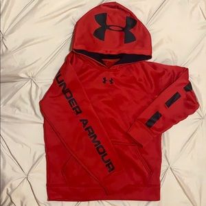 Youth small under armour sweat shirt